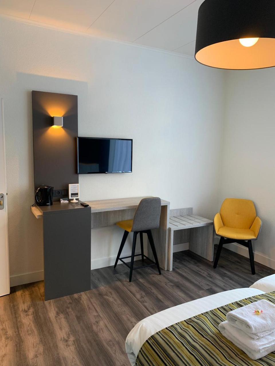 Hotel & Appartementen Royal Sas van Gent Exterior foto